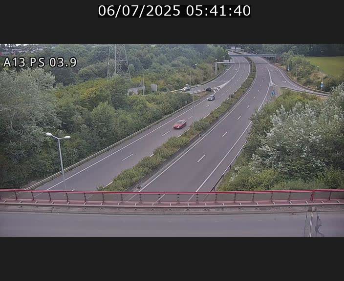 Traffic live webcam Luxembourg Differdange - A13 direction Esch-sur-Alzette - BK 3.9