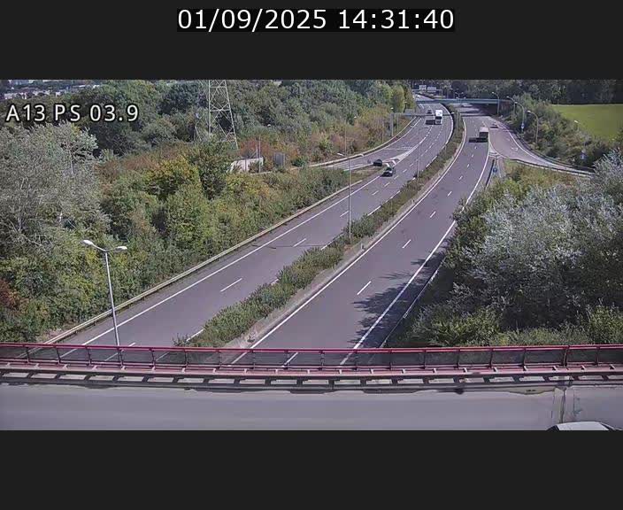 Traffic live webcam Luxembourg Differdange - A13 direction Esch-sur-Alzette - BK 3.9