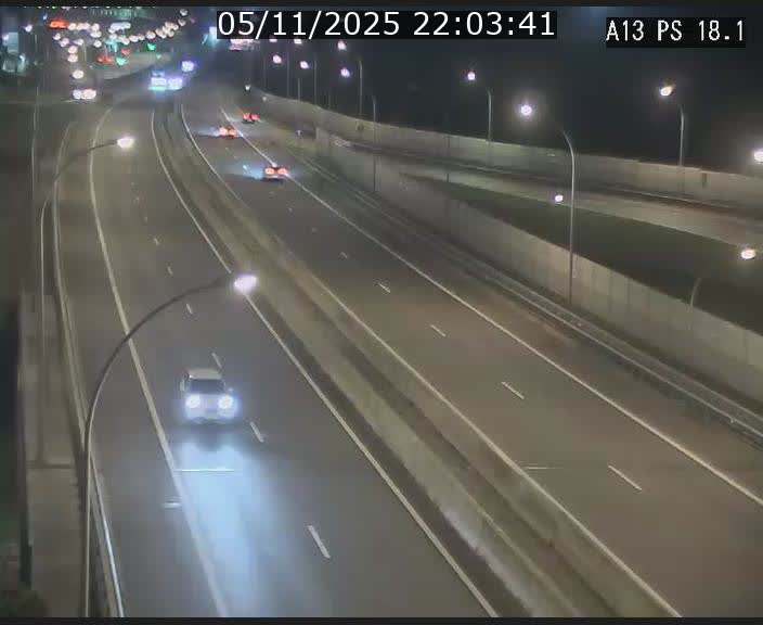 Traffic live webcam Luxembourg Dudelange - A13 direction Croix de Bettembourg - BK 18.1