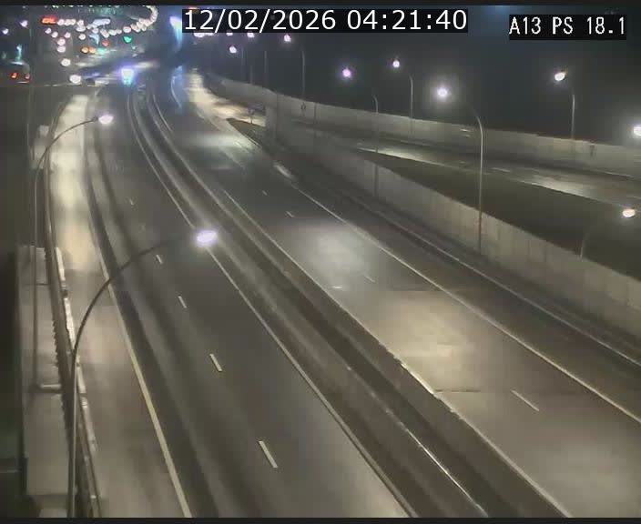 Traffic live webcam Luxembourg Dudelange - A13 direction Croix de Bettembourg - BK 18.1