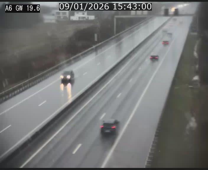 Traffic live webcam Luxembourg - Steinfort - A6 - BK 19.6 - direction Belgique