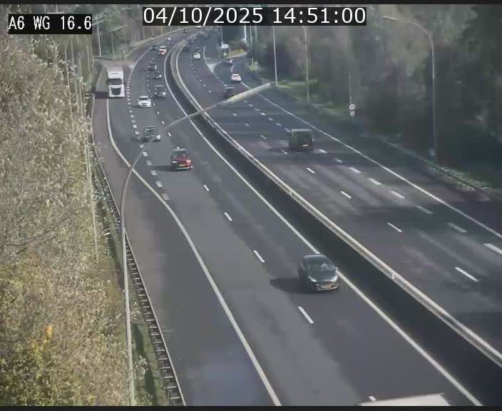 Traffic live webcam Luxembourg Aire de Capellen - A6 - BK 16.6 - direction Luxembourg/France/Allemagne