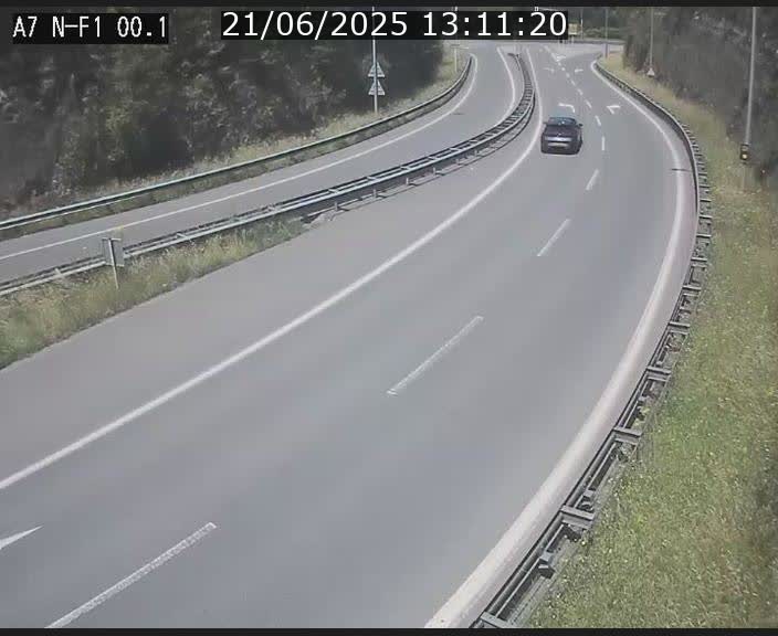 Webcam autoroute Luxembourg A7 située dans la sortie 1 Waldhof, vers la N11, avant le Tunnel Stafelter