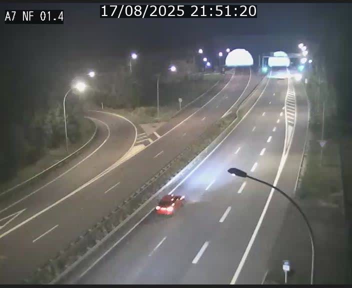 Caméra autoroute Luxembourg A7 - Echangeur Waldhaff - direction Tunnel Stafelter