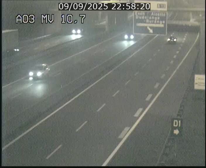 Traffic live webcam Luxembourg Croix de Bettembourg - A3 - BK 10.7 - direction France