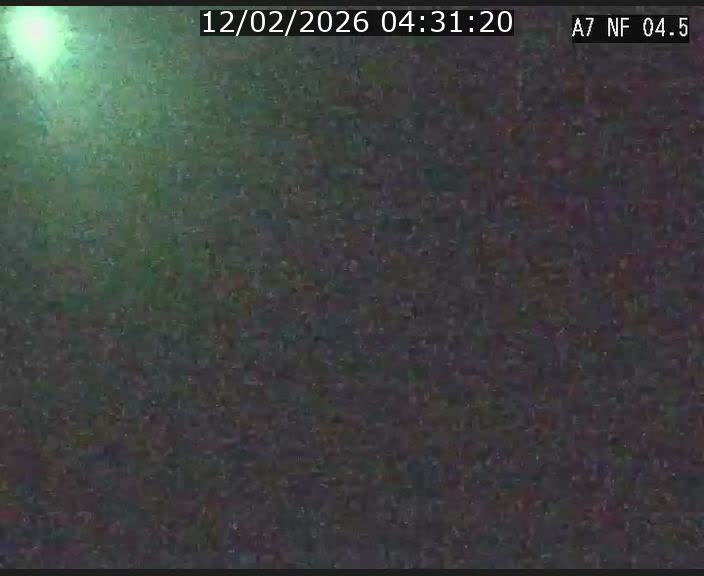 Caméra autoroute Luxembourg A7 - Passage à gibier Rëngelbour - direction Tunnel Grouft