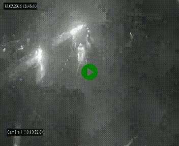 Vue en direct de l'autoroute A10 grâce à un drône situé au-dessus du péage de Virsac