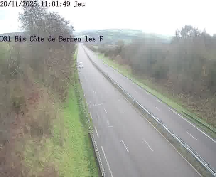 Webcam de surveillance sur D31bis (France) à Behren-lès-Forbach, cadrée vers Sarreguemines, proposant une information routière utile aux déplacements quotidiens.