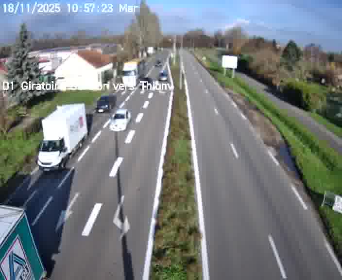 Webcam de surveillance sur D1 (France) à Ennery, cadrée vers Thionville, proposant une information routière utile aux déplacements quotidiens.