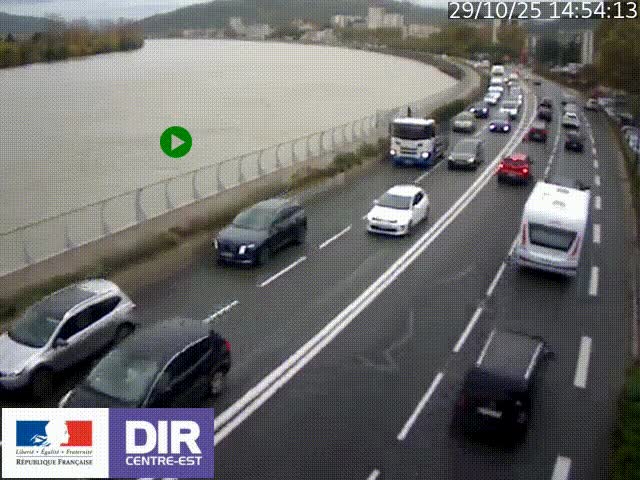 Webcam sur le quai Parjot à Vienne, aux Portes de Lyon, sur la Nationale 7, à la jonction avec le boulevard du Rhône-nord (D1407), caméra orientée vers Lyon