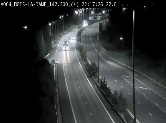 Webcam située entre la sortie 29 Neufchâteau et la jonction avec l'E25 en direction de Liège et Luxembourg