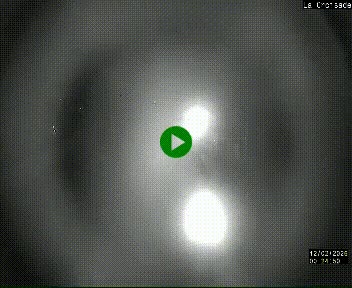 Webcam au carrefour de la croisade, à la jonction entre la N22 et la N320, avant le poste de douane franco-andorrane. Webcam à 1790 mètres d'altitude