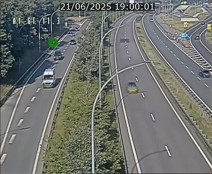 Traffic live webcam Luxembourg Senningerberg - A1 direction Allemagne - BK 11.3