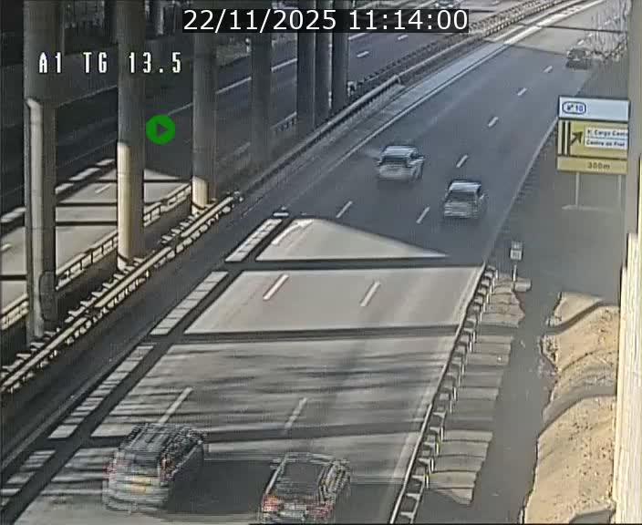 Traffic live webcam Luxembourg Senningen - A1 direction Luxembourg - BK 13.5