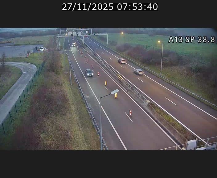 Webcam autoroute A13 à l'entrée ouest du tunnel Markusbierg à Schengen. Vue orientée vers le tunnel et l'Allemagne