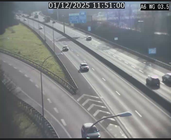 Traffic live webcam Luxembourg - Croix de Cessange - A6 - BK 3.5 - direction France/Allemagne
