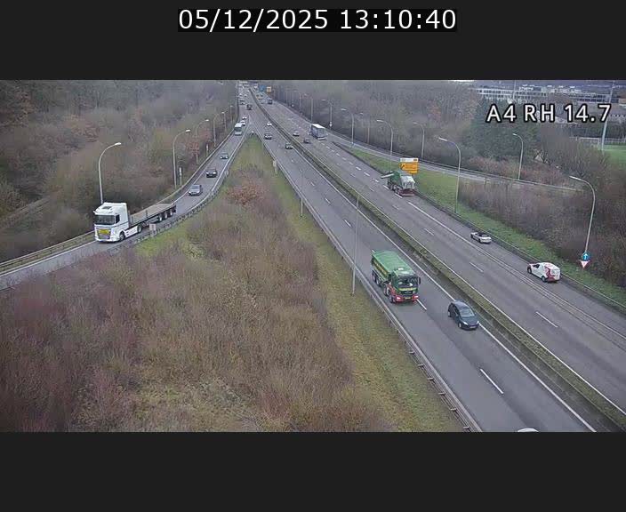 Traffic live webcam Luxembourg Jonction Lankelz - A4 - BK 14.7 - direction Luxembourg