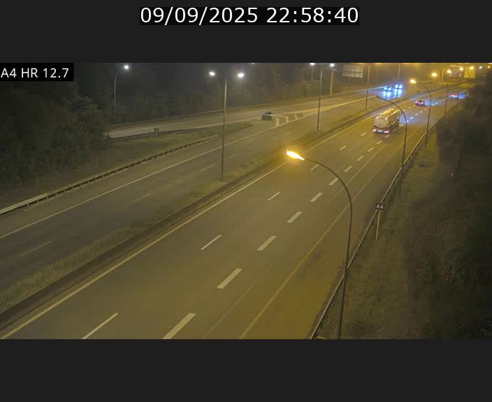 Traffic live webcam Luxembourg Esch sur Alzette - A4 - BK 12.7 - direction Esch-Belval