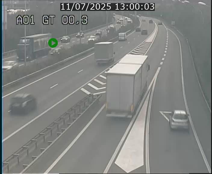 Traffic live webcam Luxembourg Croix de Gasperich - A1 direction Kirchberg - BK 0.3