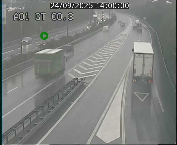 Traffic live webcam Luxembourg Croix de Gasperich - A1 direction Kirchberg - BK 0.3