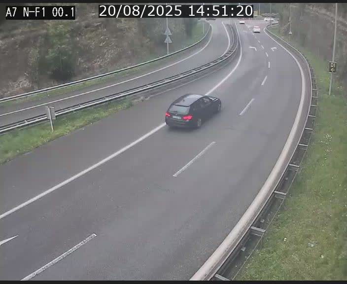Webcam autoroute Luxembourg A7 située dans la sortie 1 Waldhof, vers la N11, avant le Tunnel Stafelter