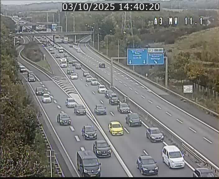 Traffic live webcam Luxembourg Croix de Bettembourg A3 - BK 11.1 - direction Luxembourg-ville