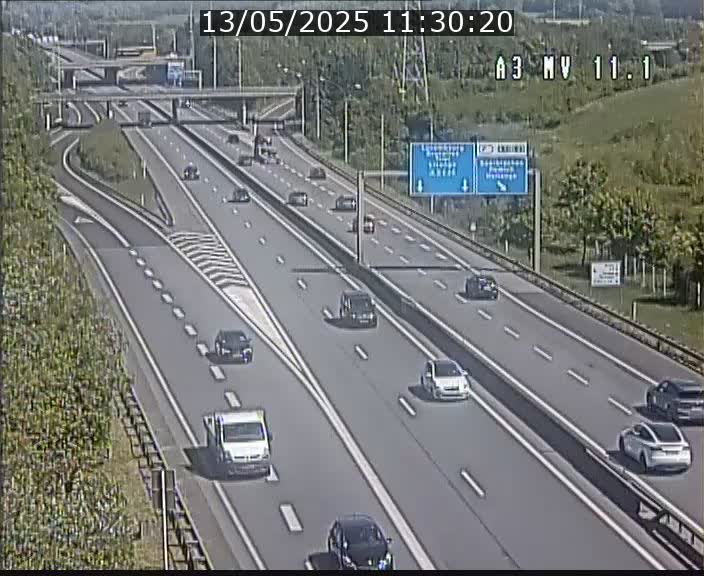 Traffic live webcam Luxembourg Croix de Bettembourg A3 - BK 11.1 - direction Luxembourg-ville
