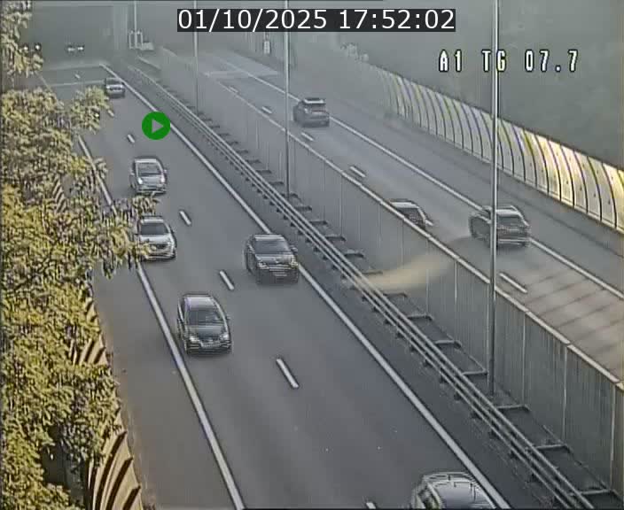 Traffic live webcam Luxembourg Kirchberg - A1 direction Luxembourg-ville - BK 7.7