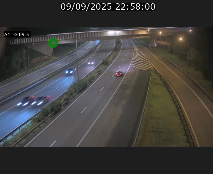 Traffic live webcam Luxembourg Jonction Grünewald - A1 direction Luxembourg-ville - BK 9.5
