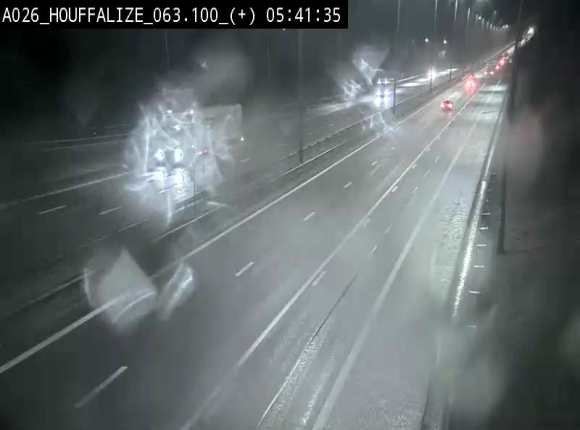 Webcam autoroute des Ardennes (E25/A26) à hauteur d'Houffalize. Vue orientée vers Baraque de Fraiture