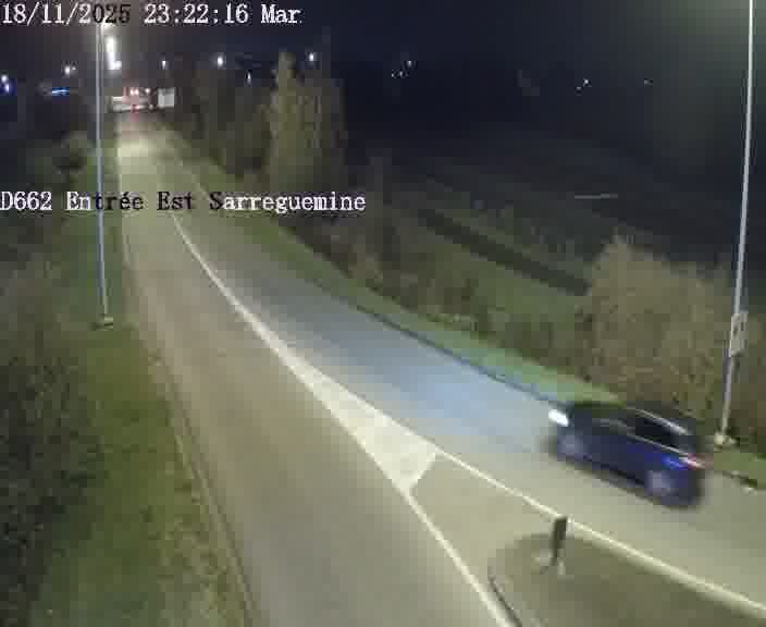 Point de vue trafic déployé sur D662 (France) à Sarreguemines, regardant vers Sarreguemines, aidant conducteurs et services à anticiper les flux.