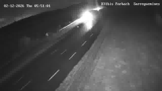 Webcam installée le long de D31bis (France) à Oeting, pointée vers Sarreguemines, utile pour suivre précisément les conditions de trafic.
