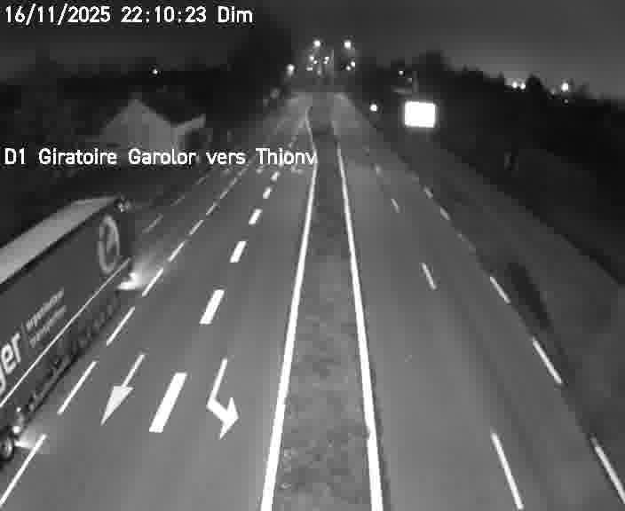 Webcam de surveillance sur D1 (France) à Ennery, cadrée vers Thionville, proposant une information routière utile aux déplacements quotidiens.