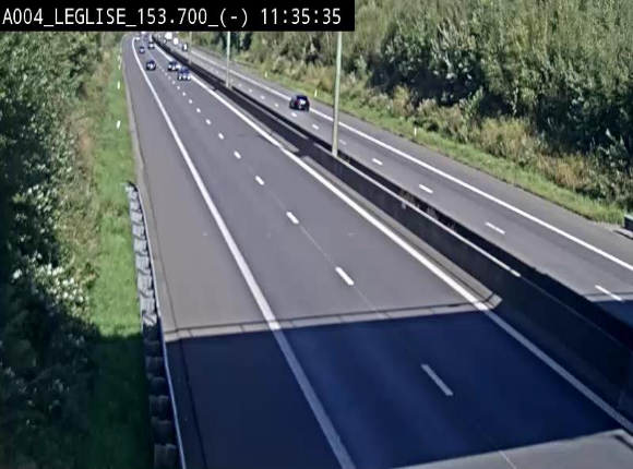 Webcam autoroute A4 (E411-E25) à Léglise, avant la jonction avec la N40. Vue orientée vers Bruxelles