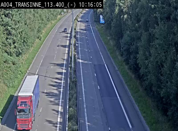 Caméra trafic E411 (A4) - Transinne direction Namur - BK 113.425