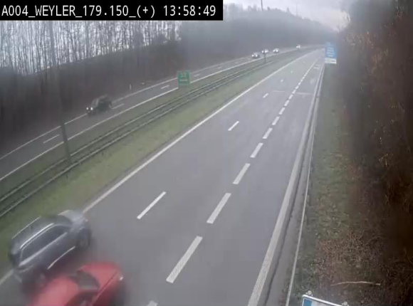 Webcam entre la sortie Arlon et la sortie Weyler sur l'E411. Vue orientée vers Luxembourg