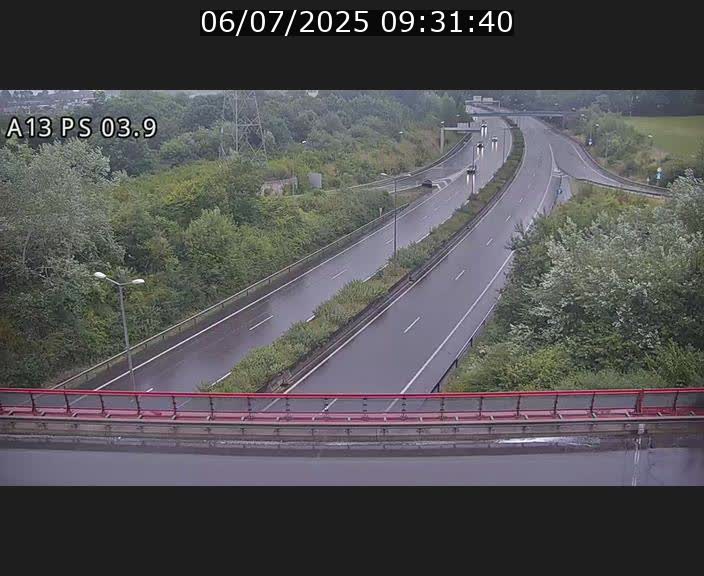 Traffic live webcam Luxembourg Differdange - A13 direction Esch-sur-Alzette - BK 3.9
