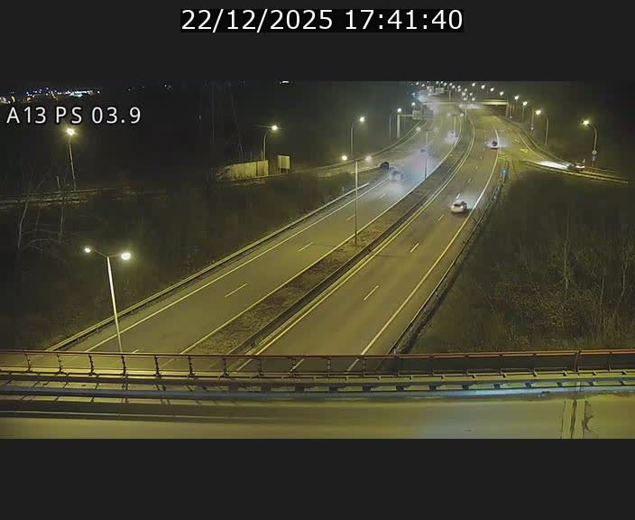 Traffic live webcam Luxembourg Differdange - A13 direction Esch-sur-Alzette - BK 3.9