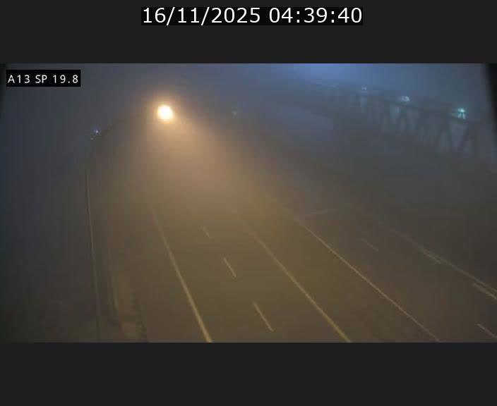 Traffic live webcam Luxembourg Croix de Bettembourg - A13 direction Esch-sur-Alzette - BK 19.8