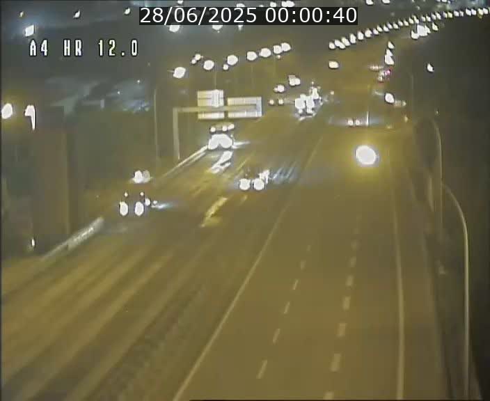 Traffic live webcam Luxembourg Jonction Foetz - A4 - BK 12.0 - direction Esch sur Alzette