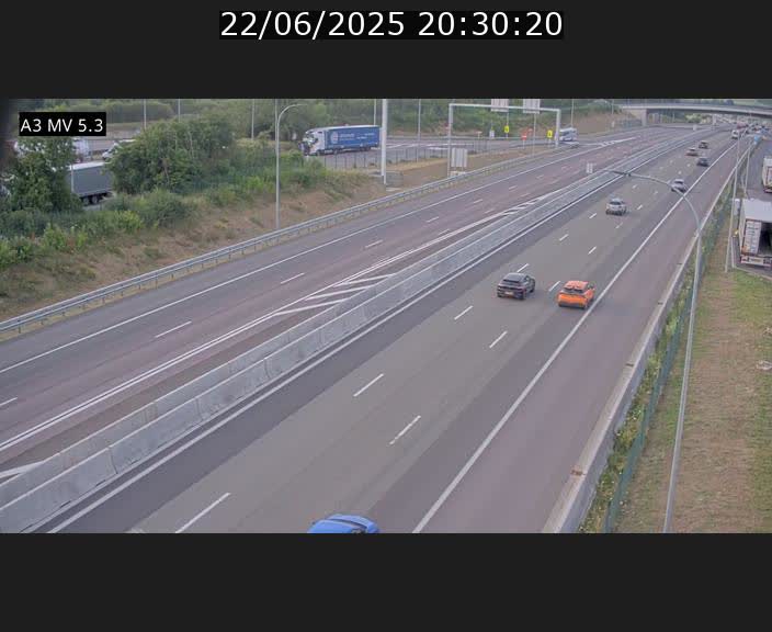 Webcam à l'Aire de Berchem au Luxembourg sur l'A3. Vue orientée vers la France