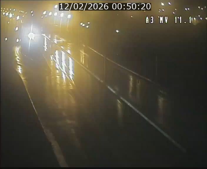 Traffic live webcam Luxembourg Croix de Bettembourg A3 - BK 11.1 - direction Luxembourg-ville