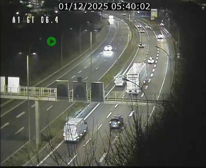 Traffic live webcam Luxembourg Hamm - A1 direction Sandweiler - BK 6.4