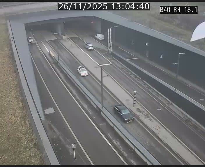 Webcam sur la route de contournement d'Esch-Belval avant le tunnel Central Gate au niveau de la porte de France et du radar fixe