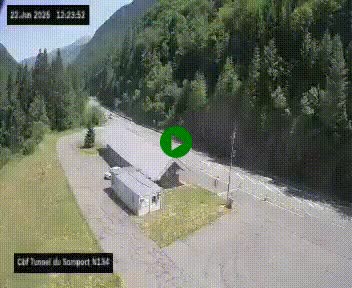 Webcam à l'entrée du tunnel du Somport, côté français, sur la N134, dans les Pyrénées, en direction de l'Espagne, à 1116 mètres d'altitude