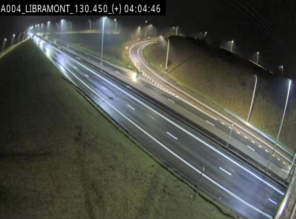 Webcam à Libramont sur l'E411 à la jonction avec la N89 menant vers Bouillon et la France. Vue orientée vers Arlon