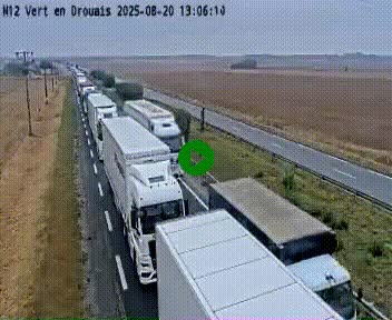 Webcam à hauteur de Vert-en-Drouais sur la N12, en périphérie de Dreux. Vue orientée vers Alençon