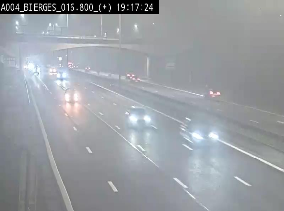 Webcam à Wavre, à hauteur de la sortie 5 Bierges. Vue orientée vers Namur