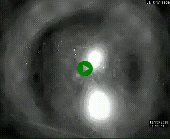 Webcam au carrefour de la croisade, à la jonction entre la N22 et la N320, avant le poste de douane franco-andorrane. Webcam à 1790 mètres d'altitude
