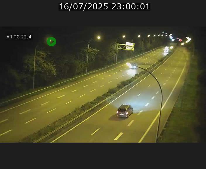 Traffic live webcam Luxembourg Flaxweiler - A1 direction Luxembourg - BK 22.4